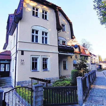 Apartment W Parku Emma 6 Zdroj *
