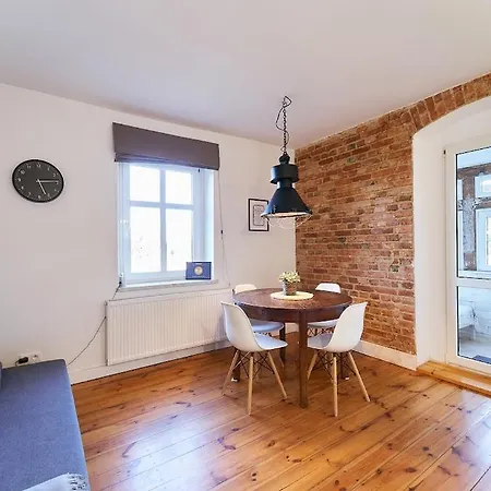 W Parku Emma 6 Zdroj Apartment